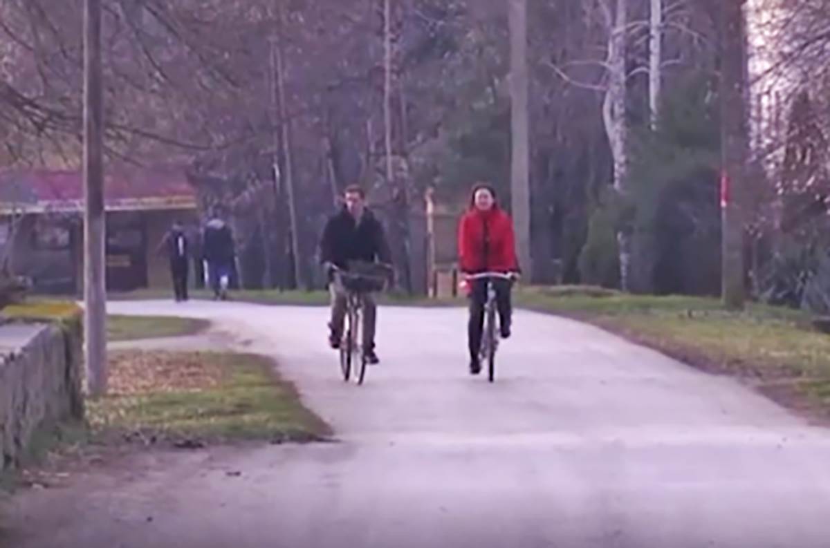 Rusko ukrajinska porodica (1).png