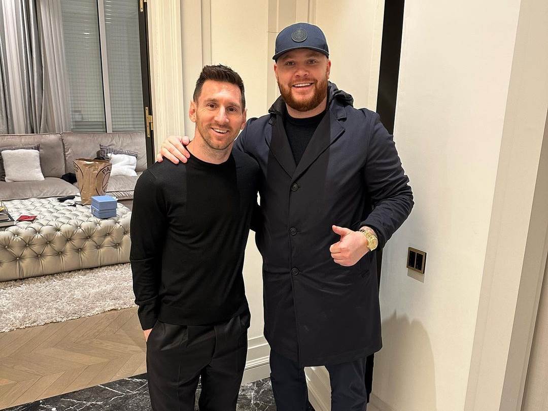 Lionel Mesi kupio zlatne ajfone Argentincima