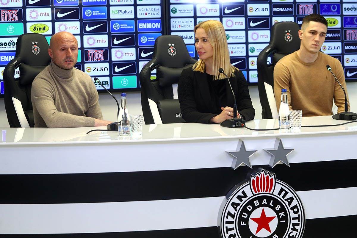 konferencija igora duljaja (7).jpg