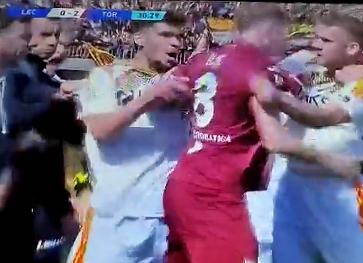 Tuča Ivan Ilić i Vanja Milinković Savić