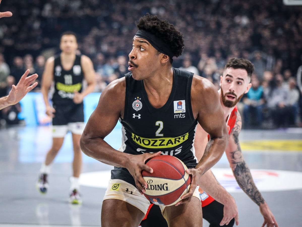 Lesor zakucavanje (1).jpeg