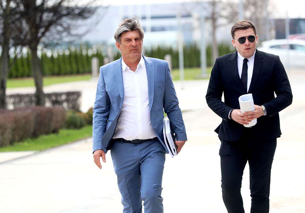 Fudbalski savez srbije izbor predsednika (7).JPG