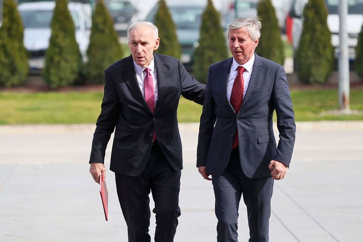 Fudbalski savez srbije izbor predsednika (17).JPG