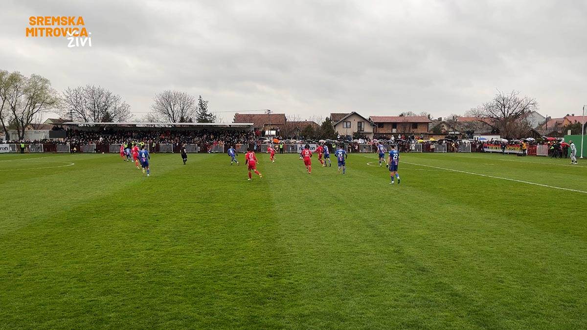 - 16x9.00_00_14_20.Still013.jpg