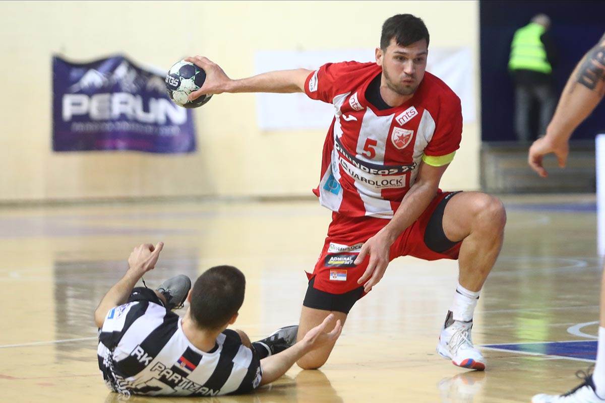 Crvena zvezda partizan rukomet (8).jpg