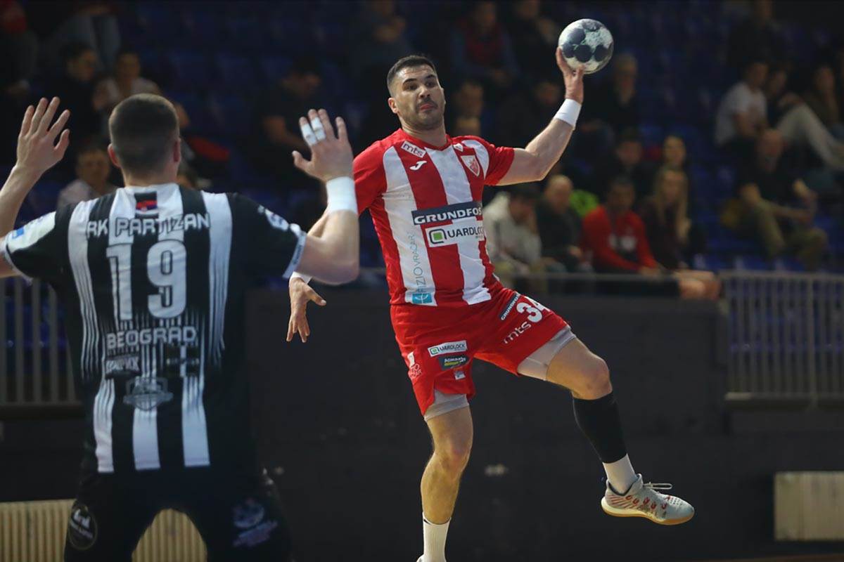 Crvena zvezda partizan rukomet (12).jpg