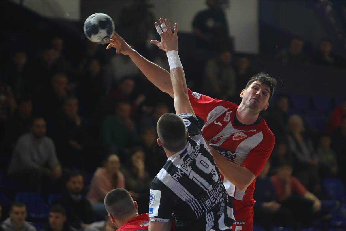 Crvena zvezda partizan rukomet (14).jpg