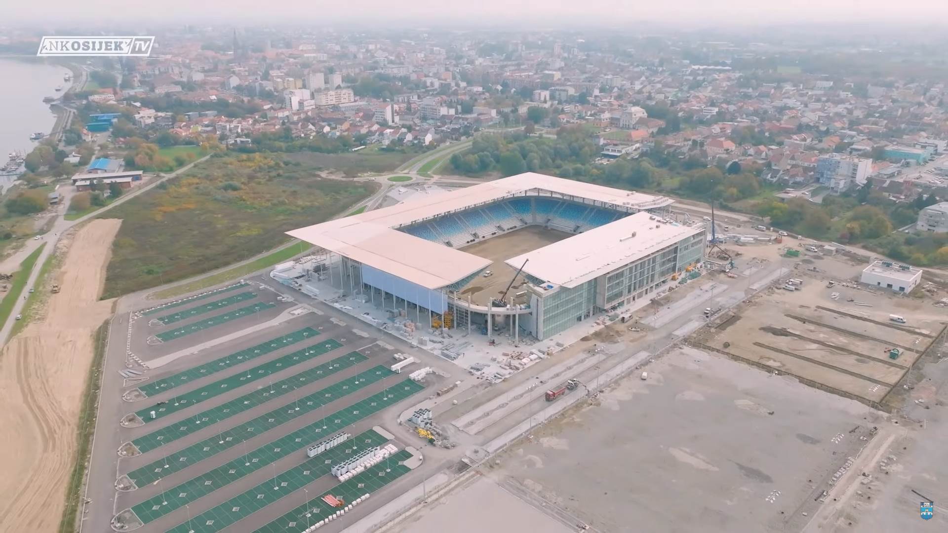 Stadion Osijeka se urušava