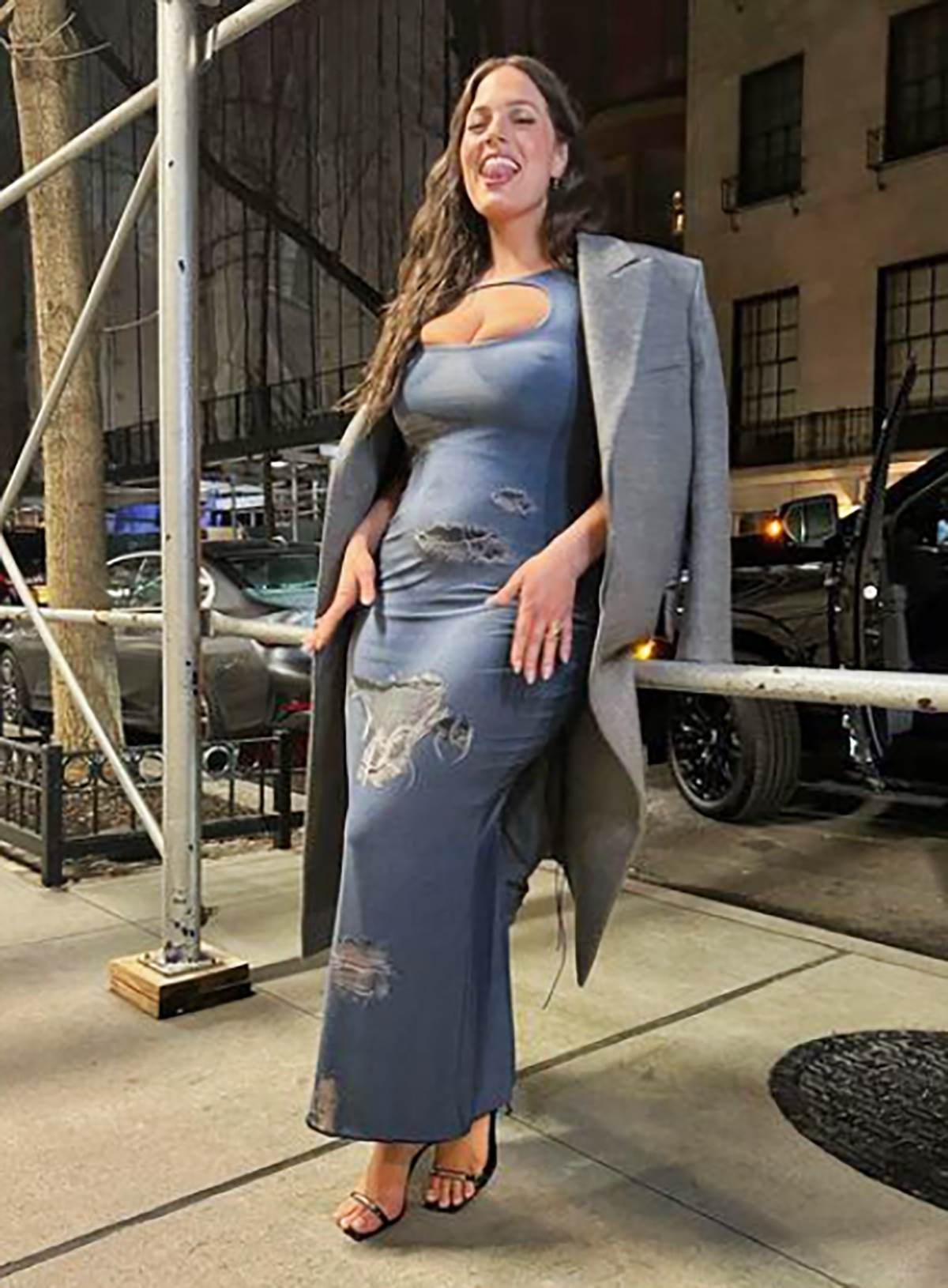 Ešli Grejem (5).png