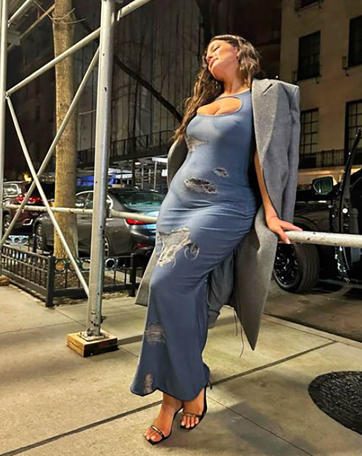 Ešli Grejem (1).png