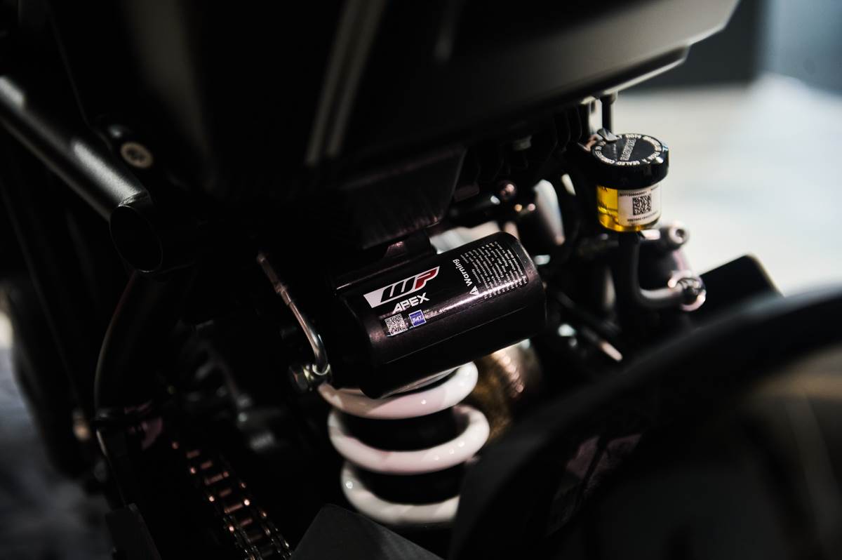 KTM BRABUS 1300 R-7219.jpg