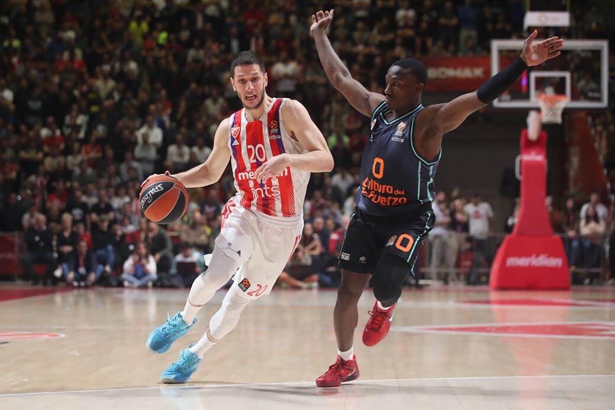 Crvena zvezda pobedila Valensiju pomogla i Partizanu