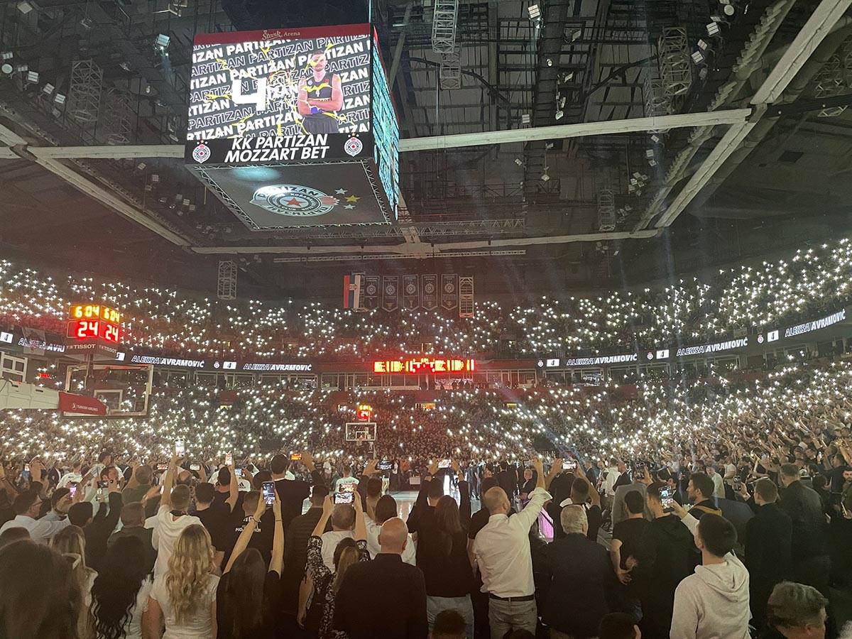 Navijači na meču sa Realom (4).jpg