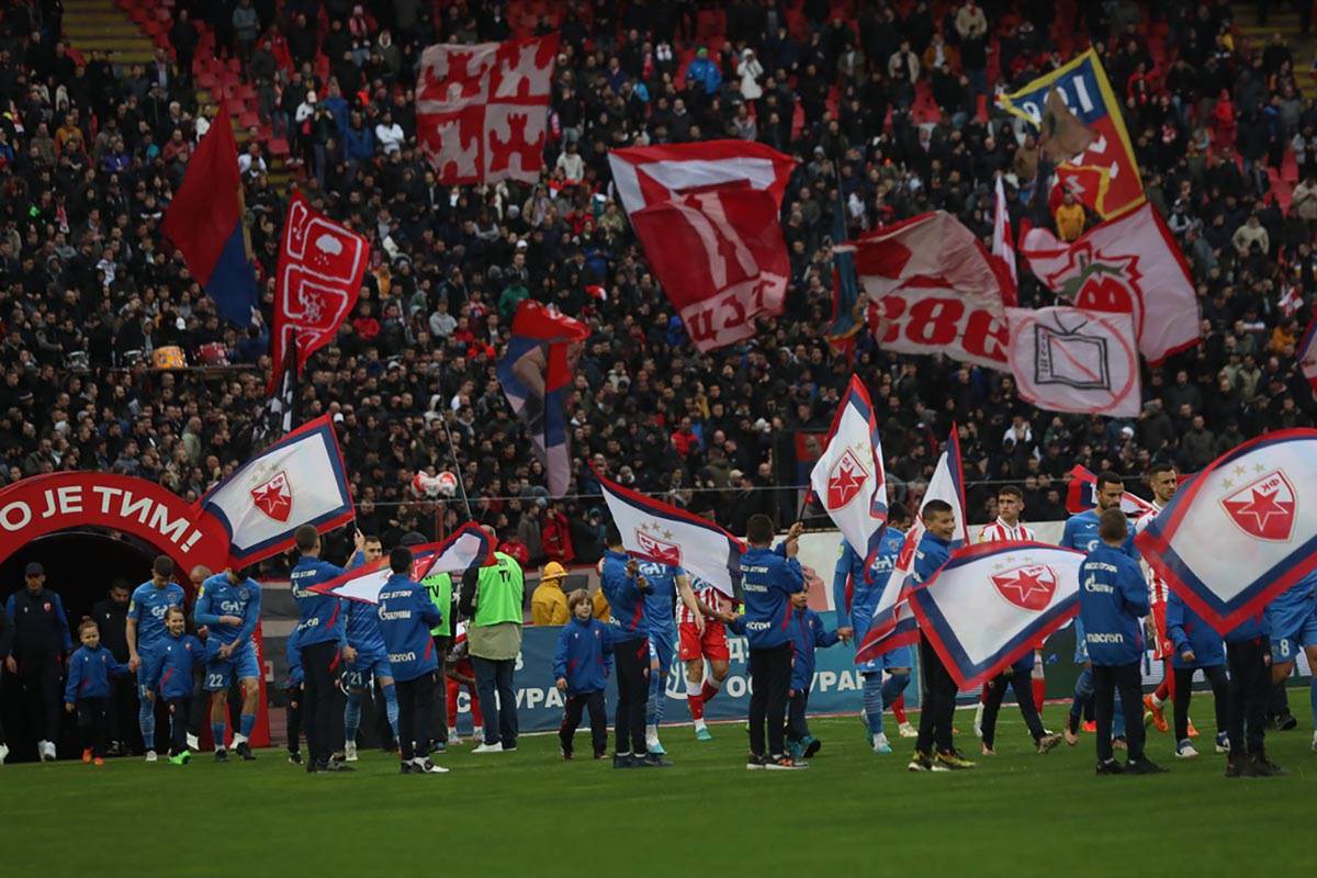 RED STAR, MLADOST GAT NOVI SAD  (1).jpg