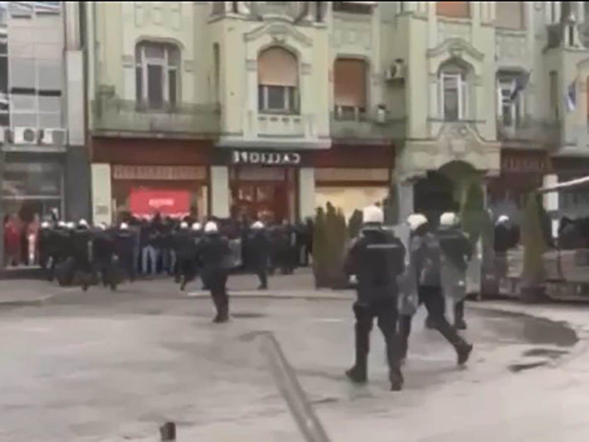 ŽESTOKA TUČA NAVIJAČA U NOVOM SADU (6).jpg