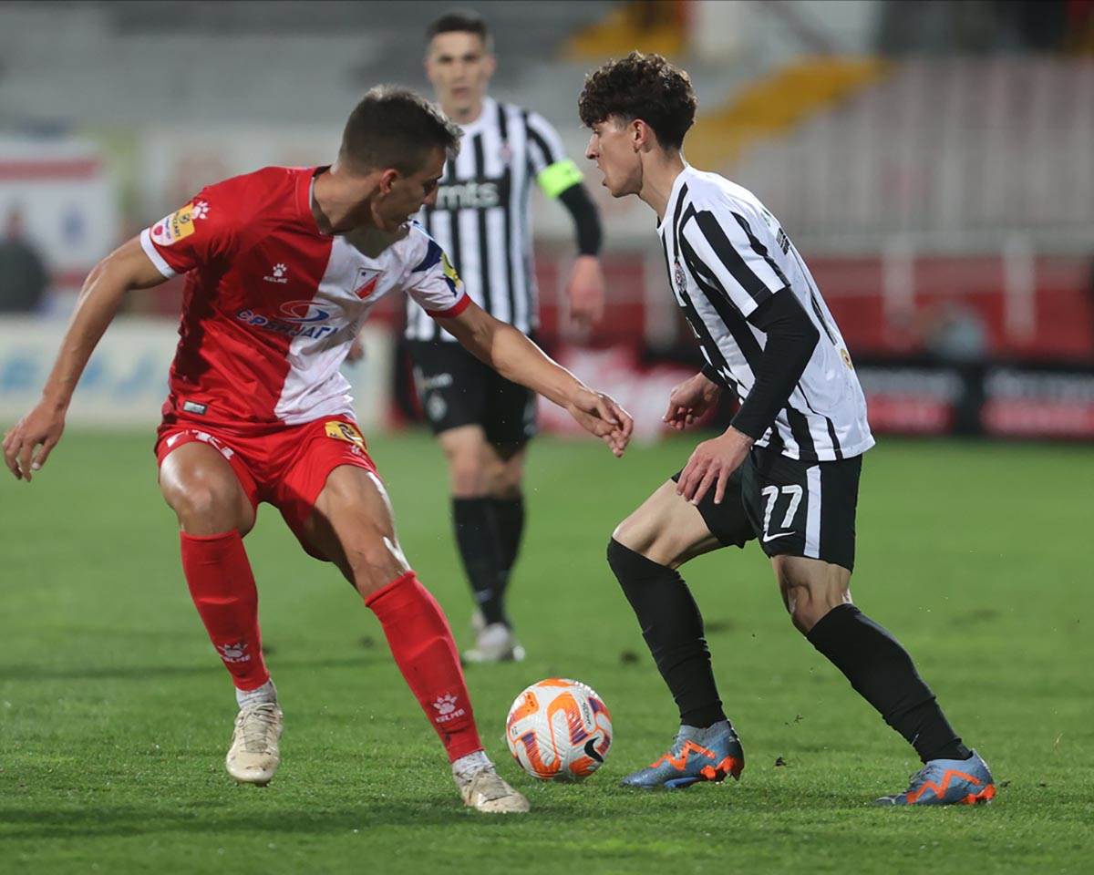 PARTIZAN, VOJVODINA NOVI SAD  (11).jpg