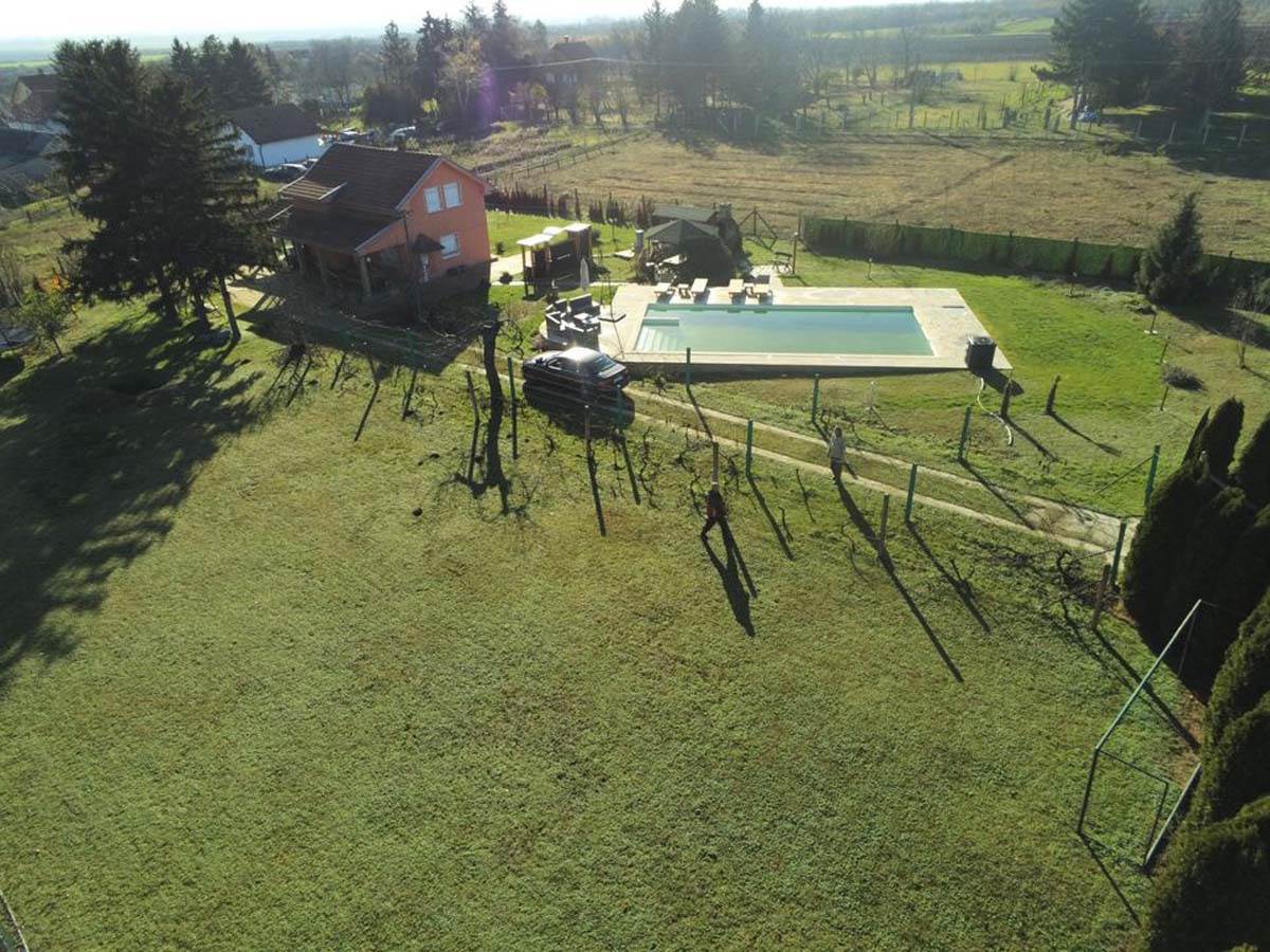 Kuca na fruskoj gori  (4).jpg