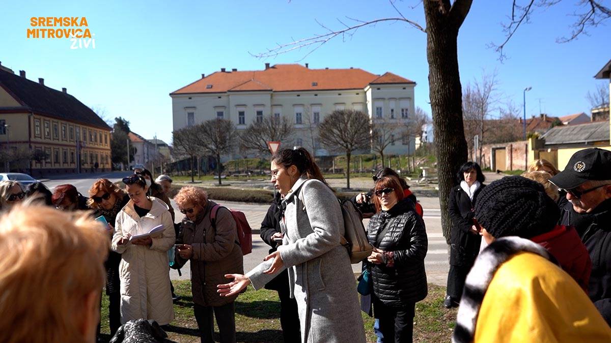 - 16x9.00_00_28_08.Still032.jpg