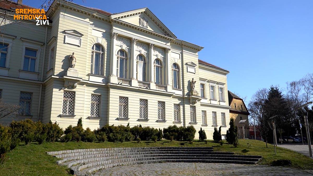 - 16x9.00_00_52_00.Still033.jpg