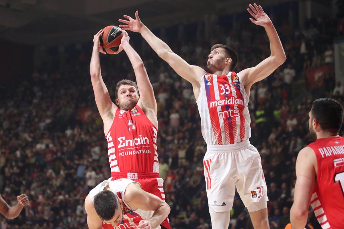 CRVENA ZVEZDA  OLIMPIJAKOS  (23).jpg