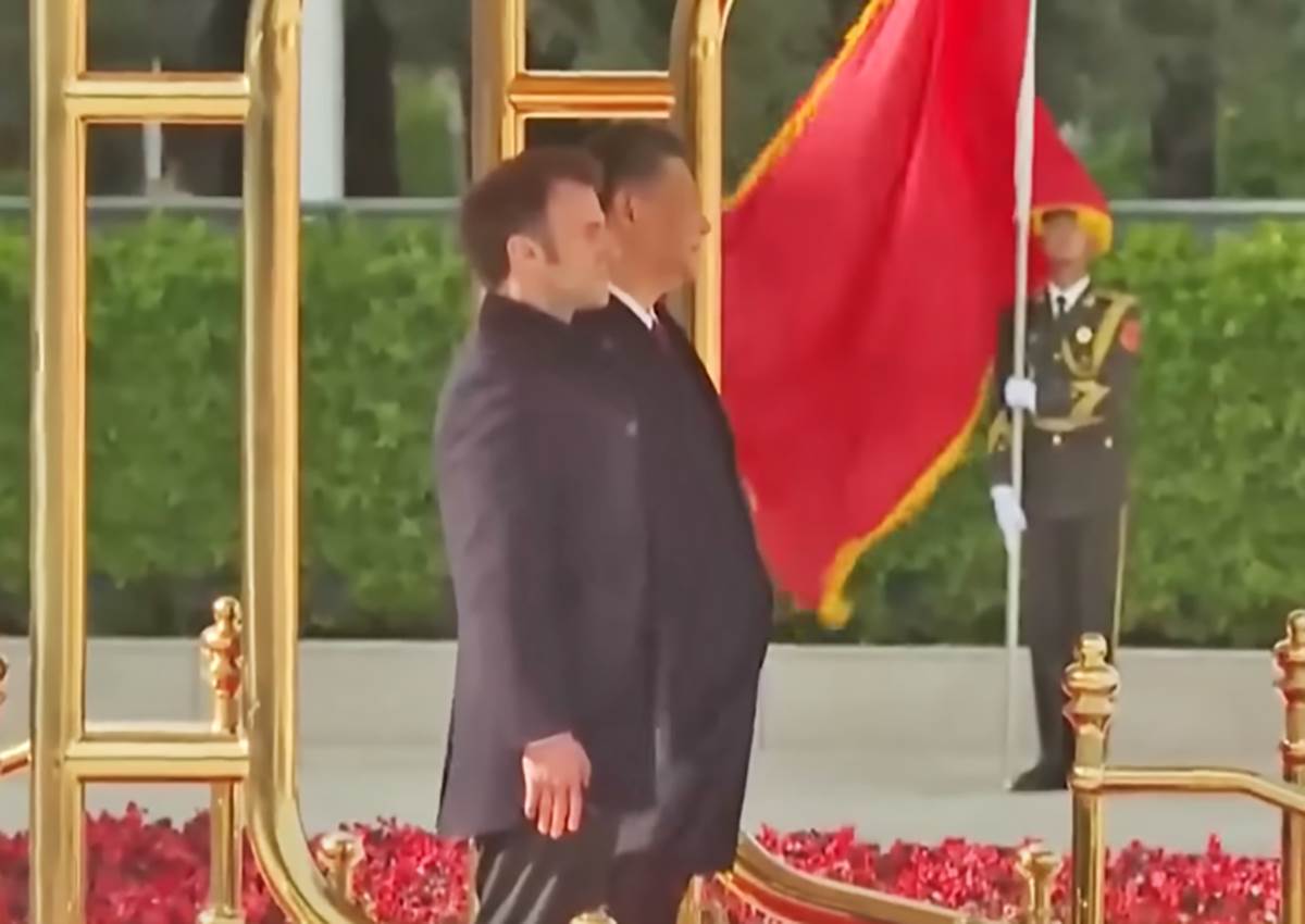 Makron Si Djinping (4).jpg