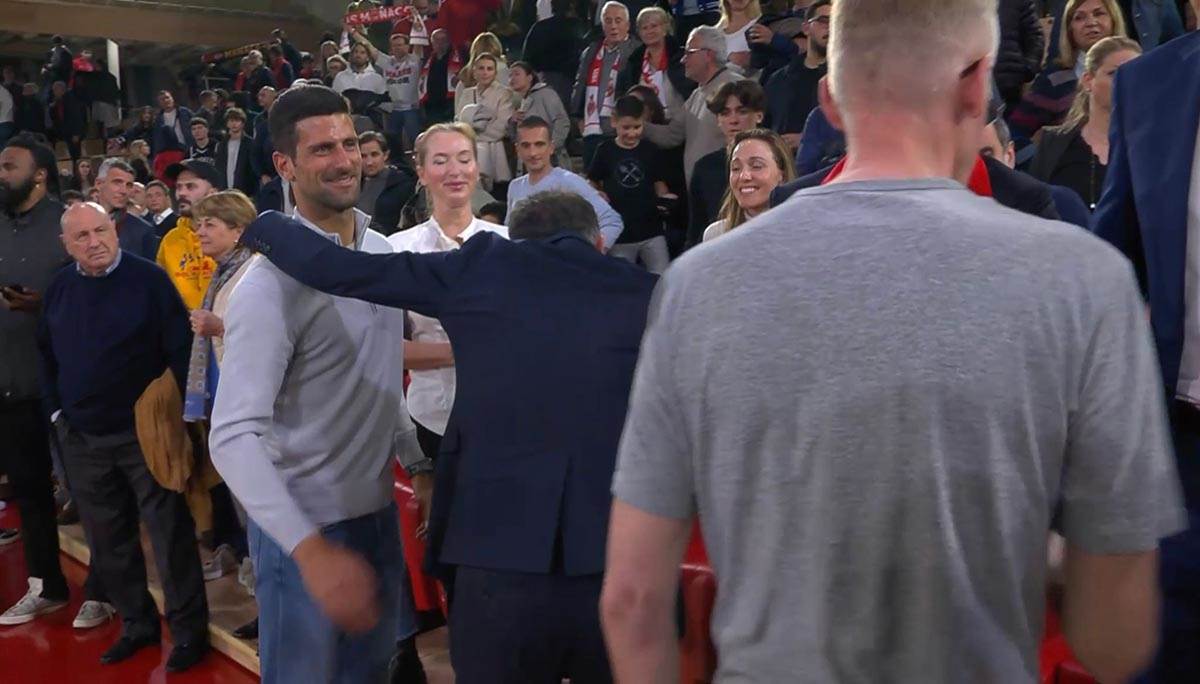 Novak Djokovic posle meca (6).jpg
