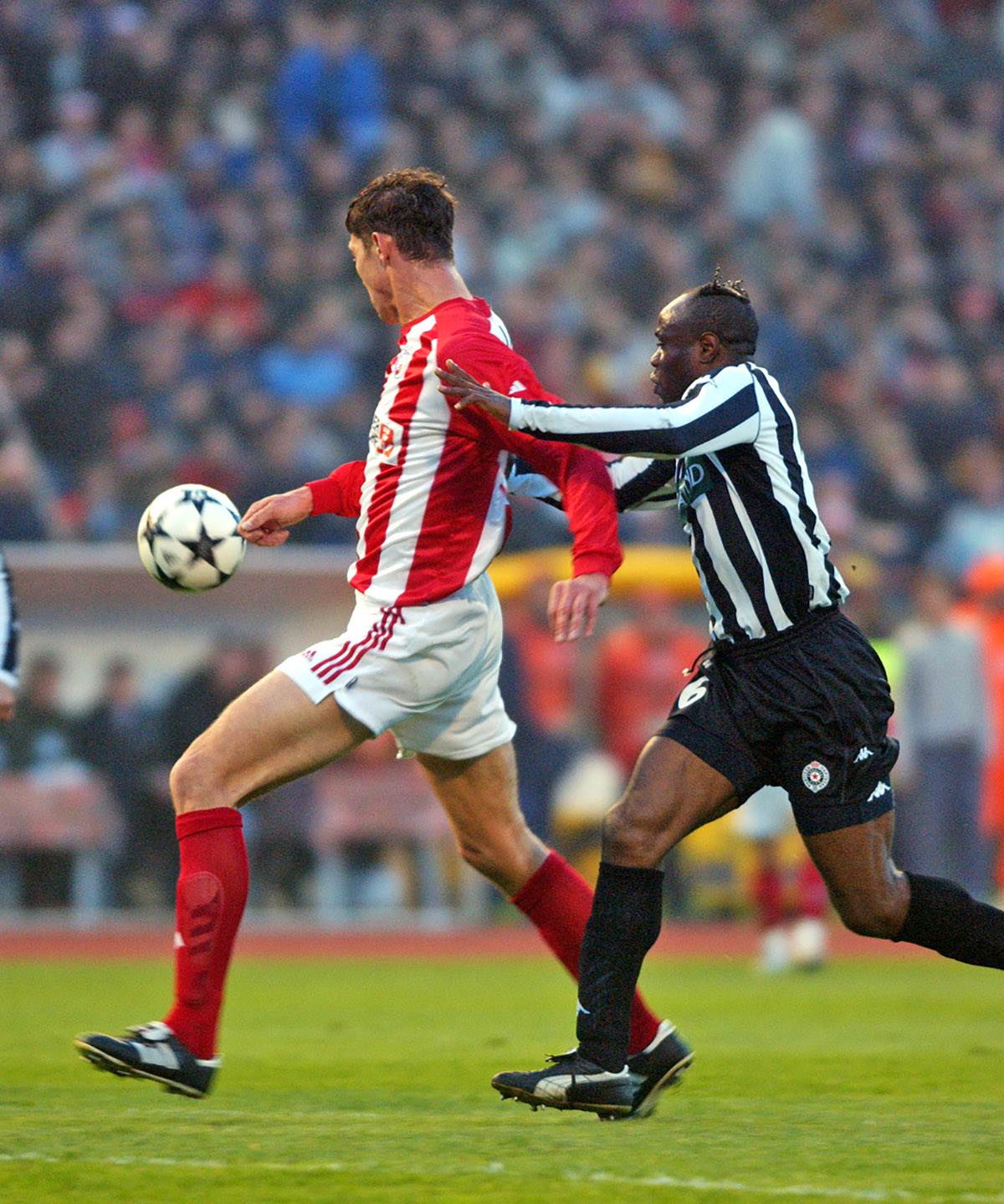 Taribo Vest (13).jpg