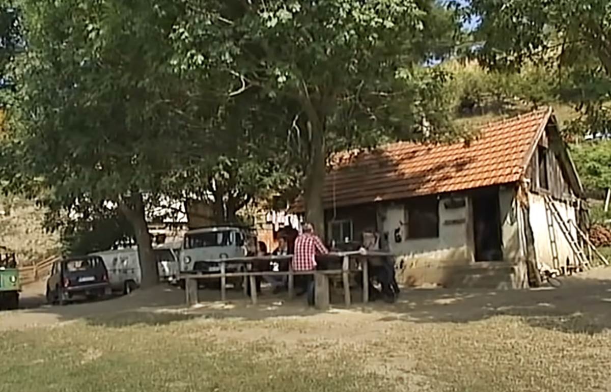 Vid Luković sa porodicom živi na Goliji