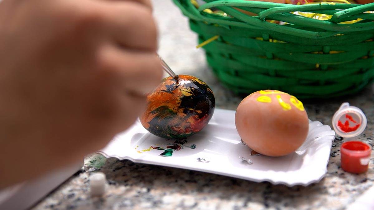 - 16x9.00_00_11_02.Still028.jpg