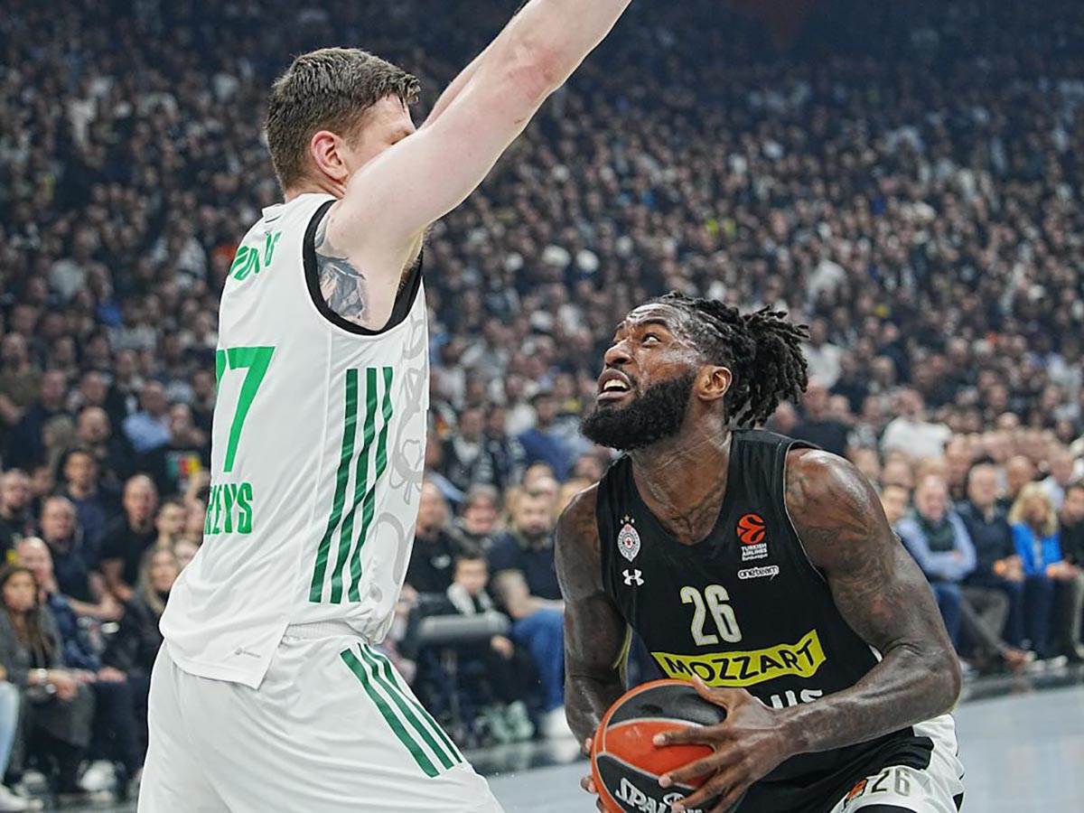 Partizan Panatinaikos (6).jpg