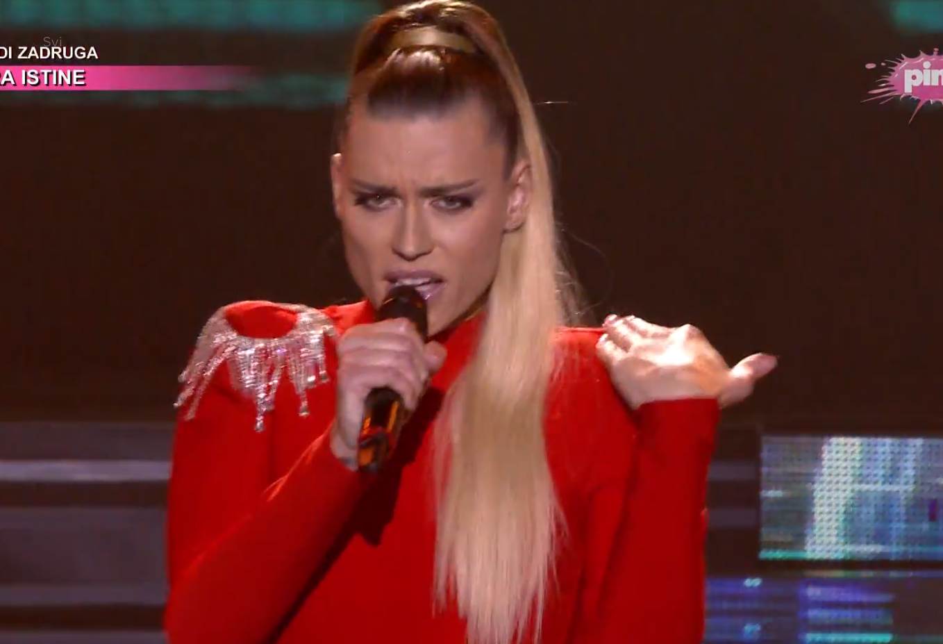 Srđan Simić, A6lina Juhart.png