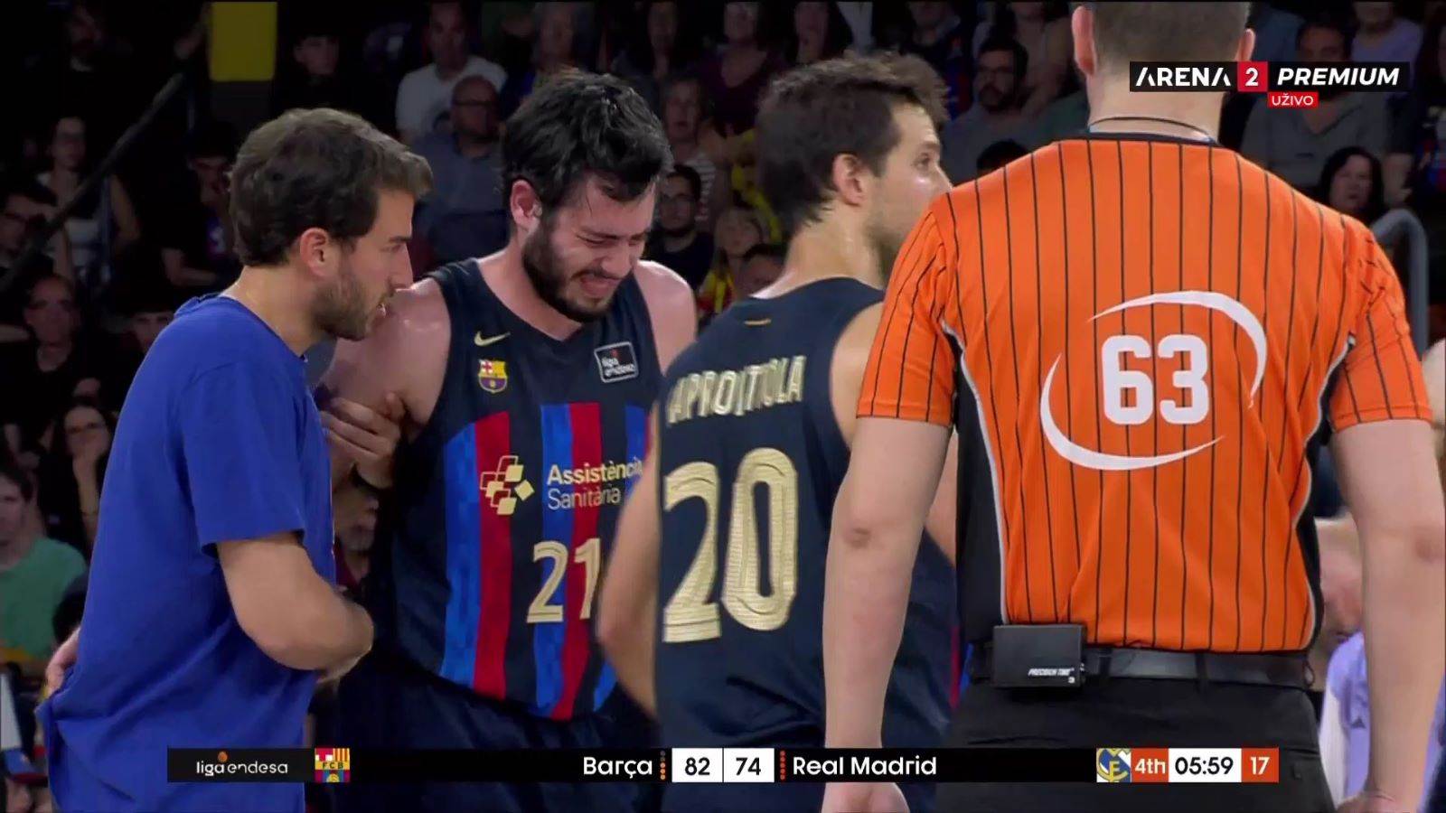 povreda Aleks Abrines na Barselona - Real Madrid (6).jpeg