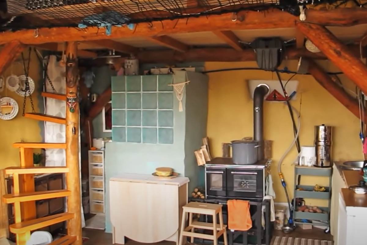 Kuća od slame (6).png