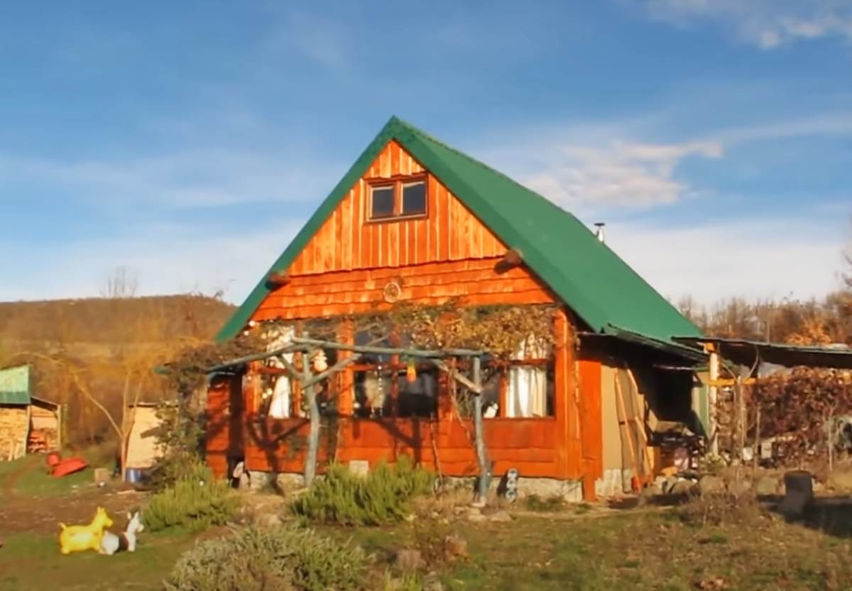 Kuća od slame (1).png