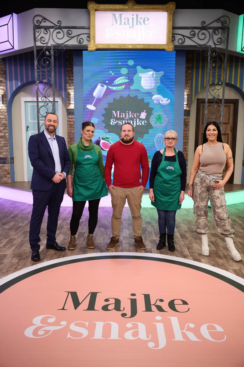 Majke i snajke  (2).jpg