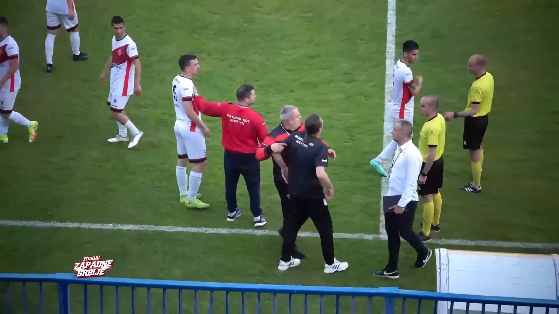 Navijač Smedereva udario protivničkog trenera tokom meča