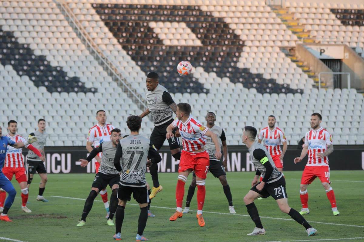 Partizan Zvezda  (3).jpg