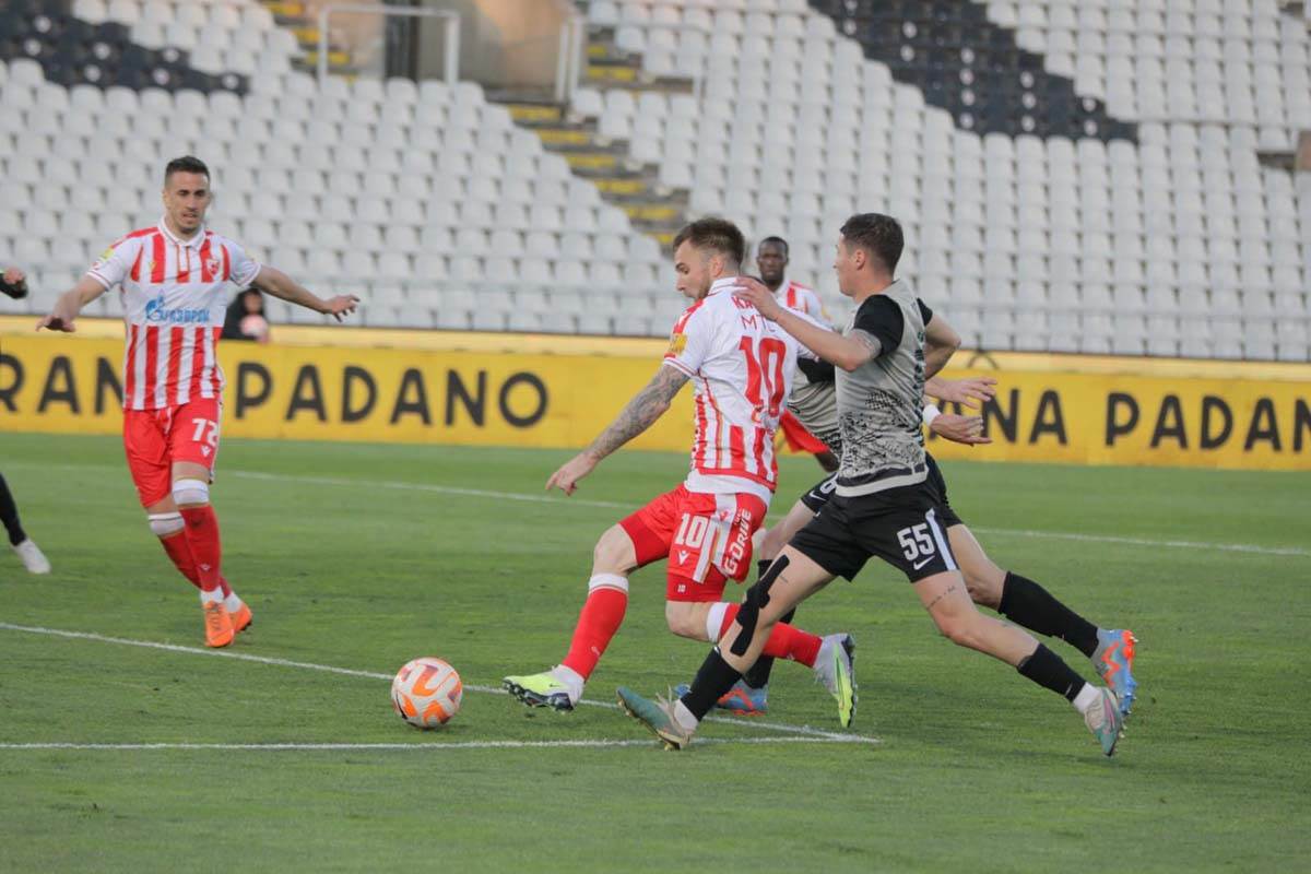 Partizan Zvezda  (4).jpg