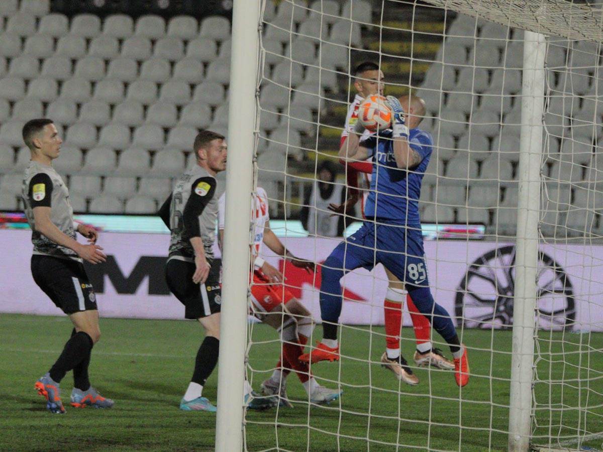 PARTIZAN - CRVENA ZVEZDA (3).jpg
