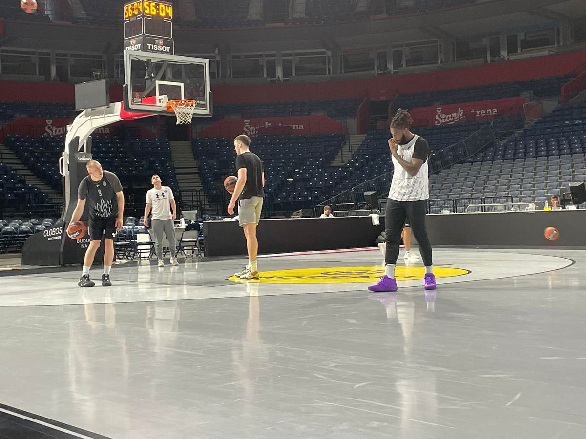 Dante Egzum, Trening  (3).jpg