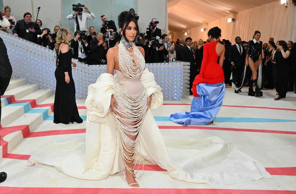 Kim Kardašijan Met Gala (2).jpg