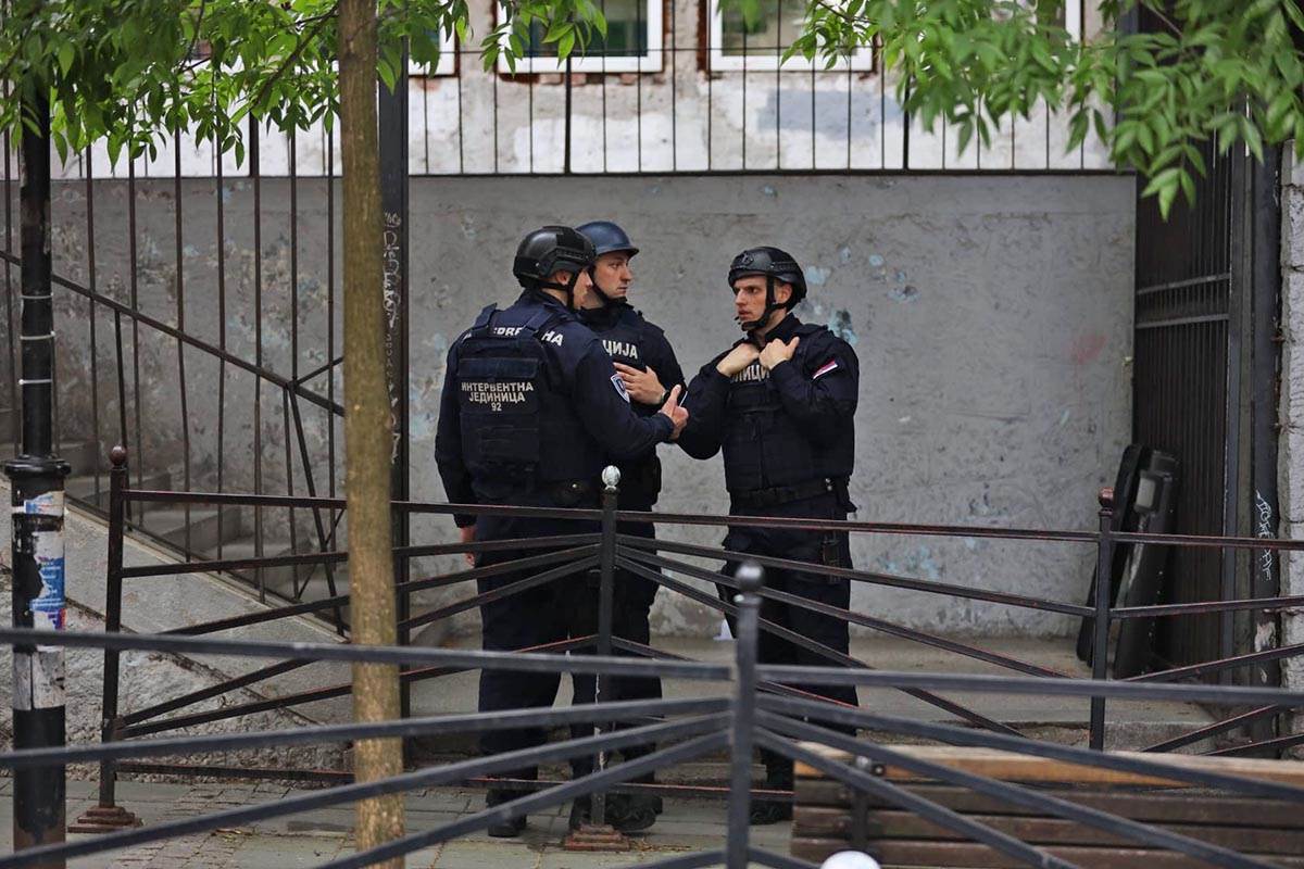 Vračar pucnjava u školi (14).jpg