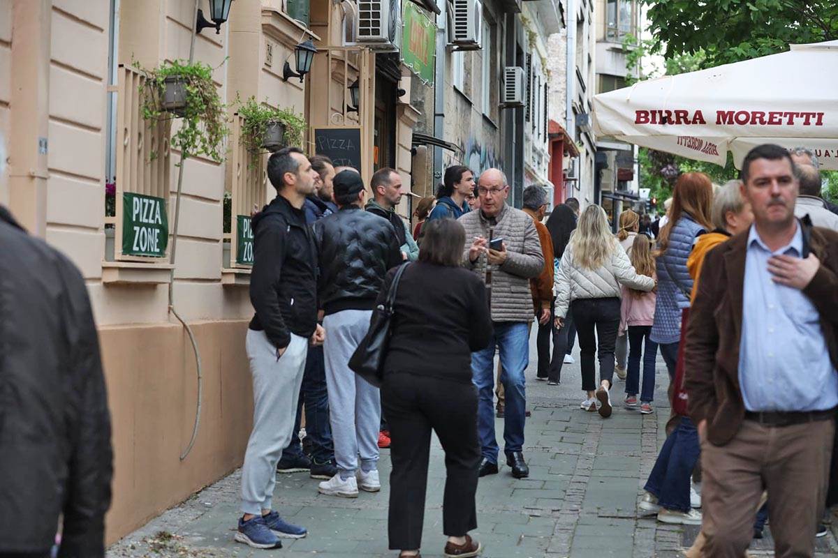 Vračar pucnjava u školi (15).jpg