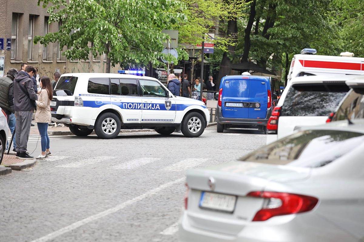 Vračar pucnjava u školi (18).jpg