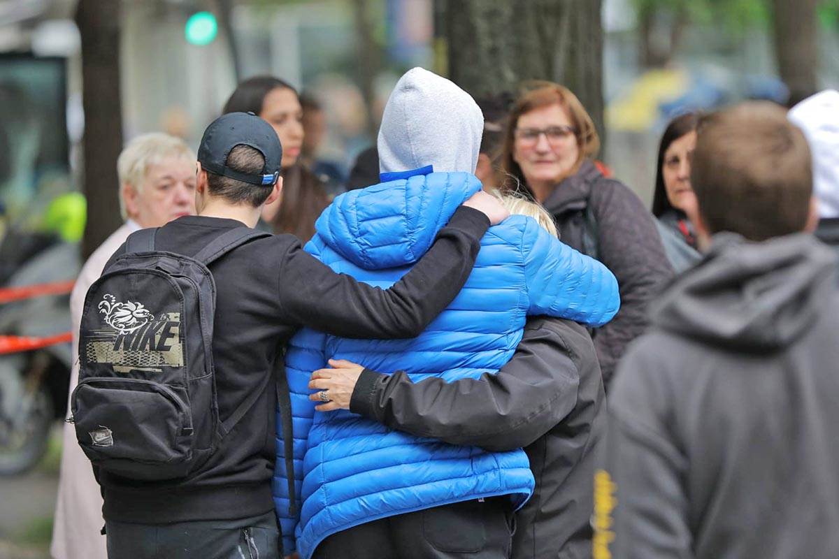 Uviđaj policija pucnjava škola Vračar (19).jpg