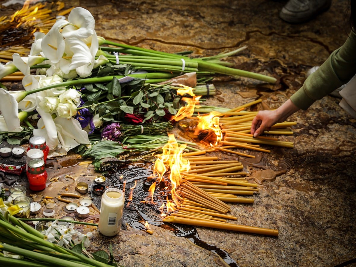 Stanje upucane dece i nastavnice 