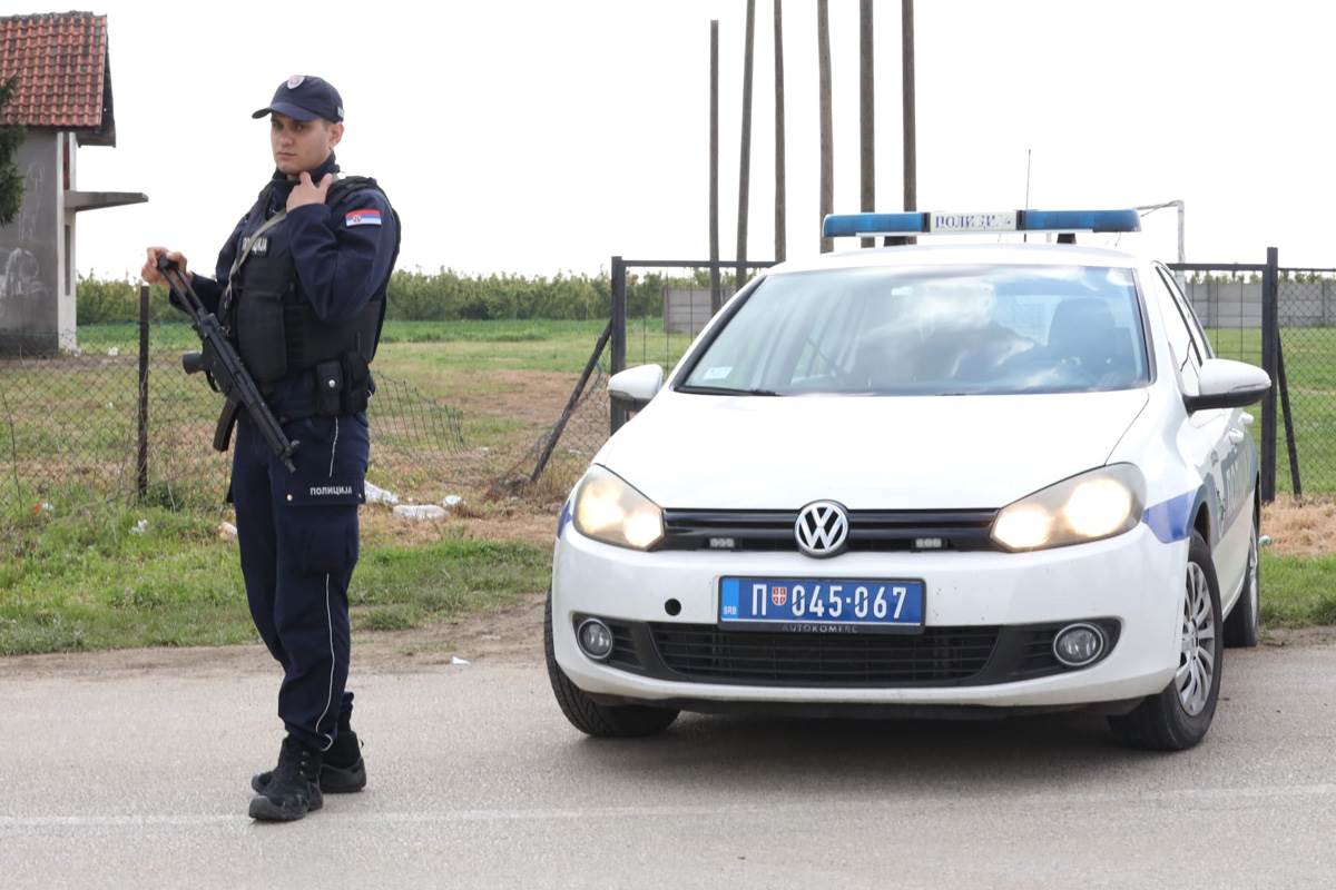 Mladenovac, tragedija (2).jpg