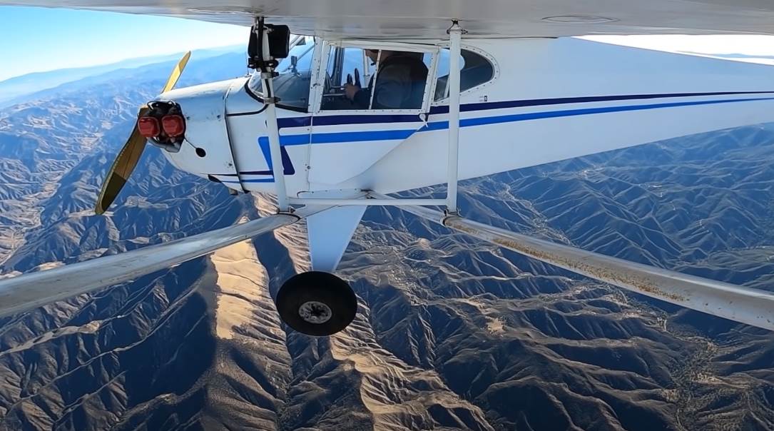 Skok iz Aviona (4).png