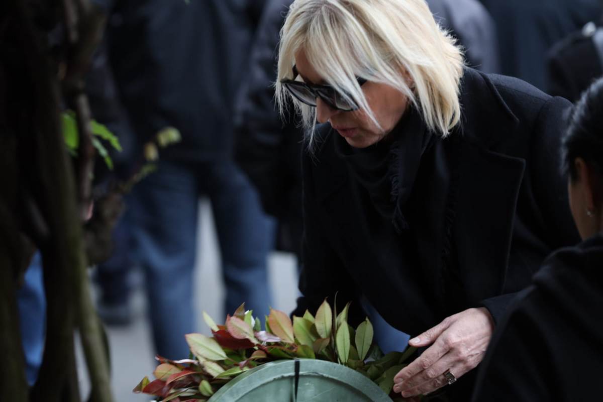 Sahrana Lane Toković (1).jpg