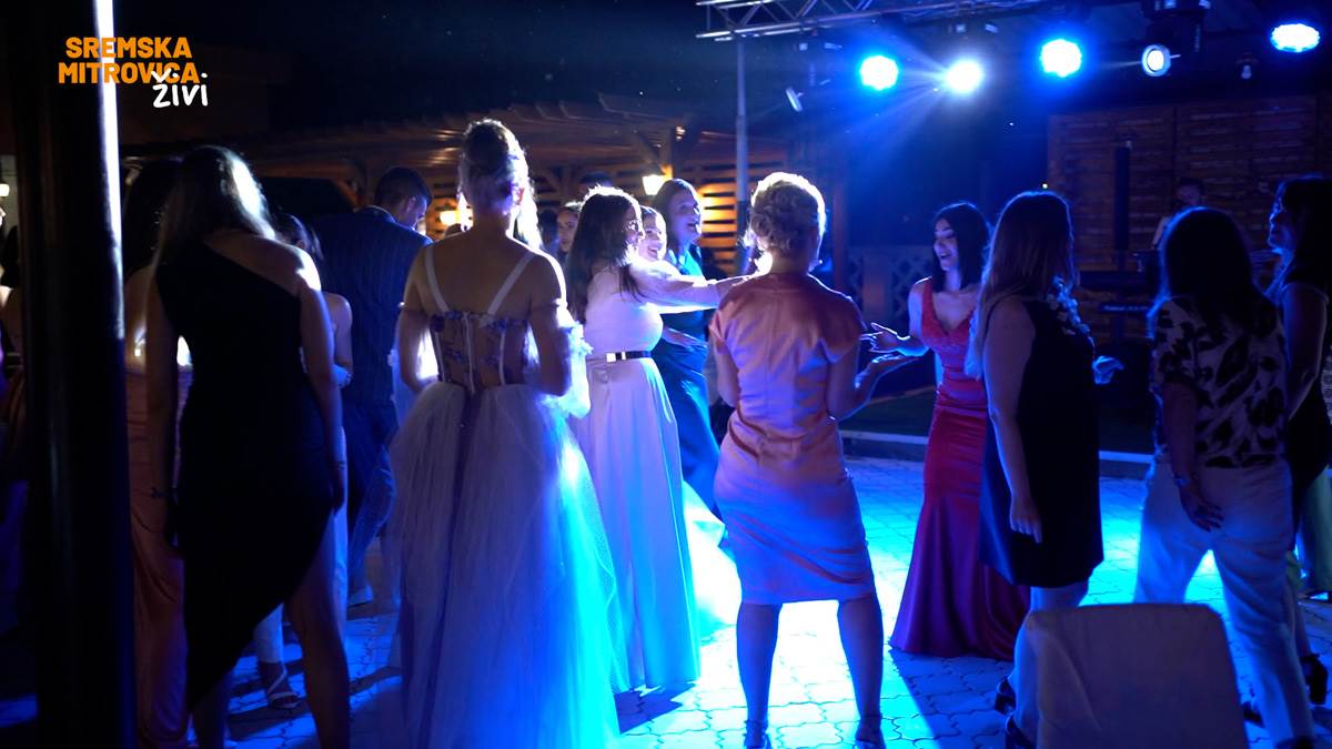 Sremska Mitrovica Matura (4).jpg